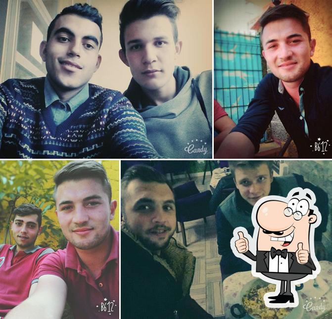 Lalezar Banaz