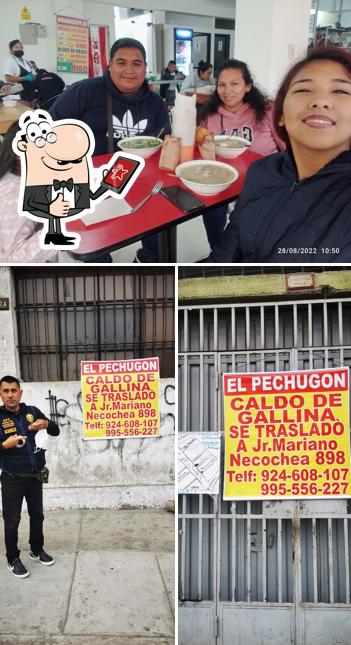 Caldo de gallina "El PECHUGON"