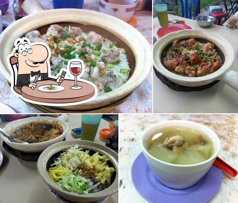 Claypot Chicken Rice