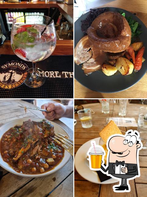 The Fox & Coney Inn