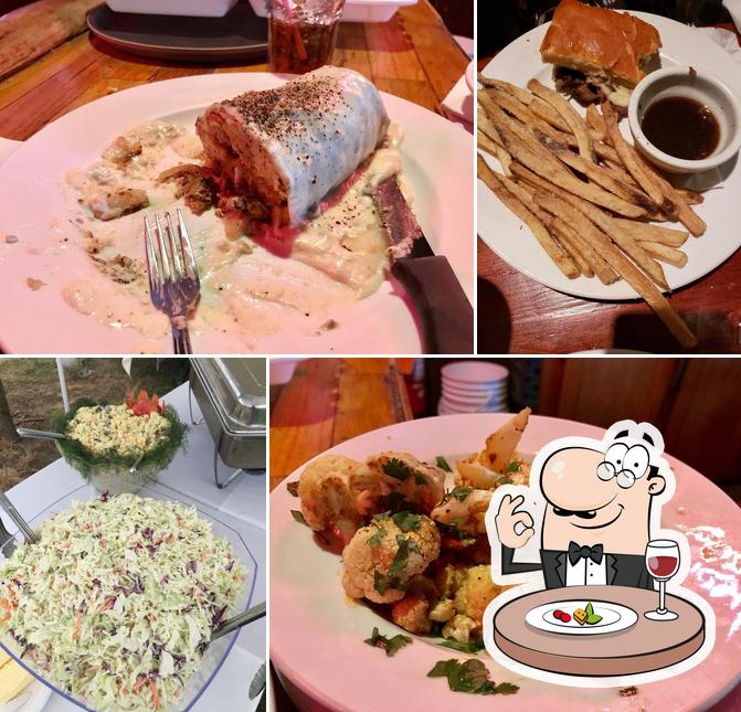 Wooden Nickel Pub & Eateries