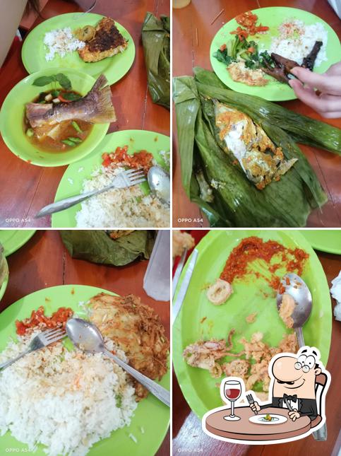 Rumah Makan JS Prasmanan & Pecel lele