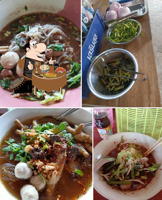 ร้านก๋วยเตี๋ยวบุญประคอง