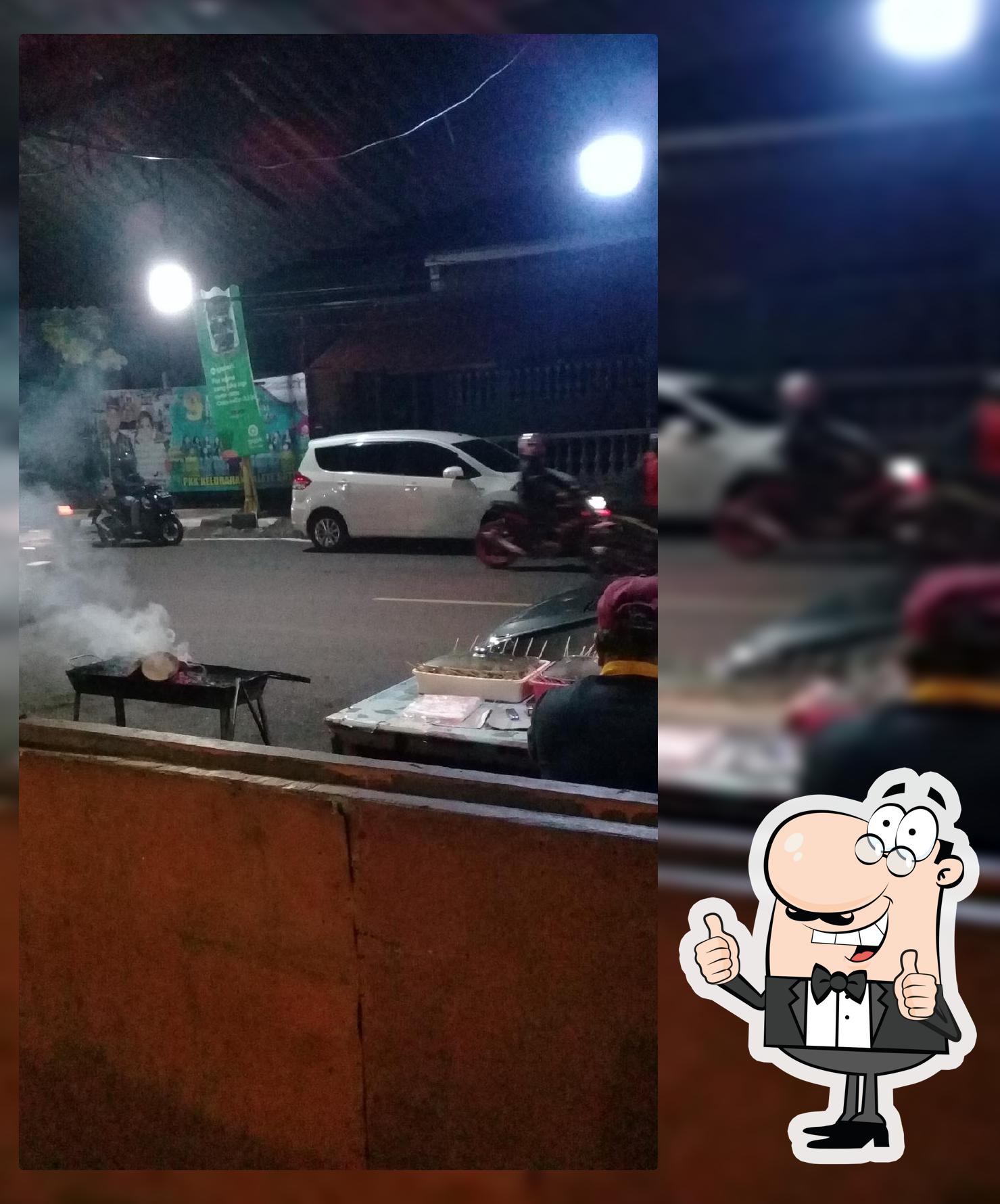 Rumah makan Ragey/sate Om Pala