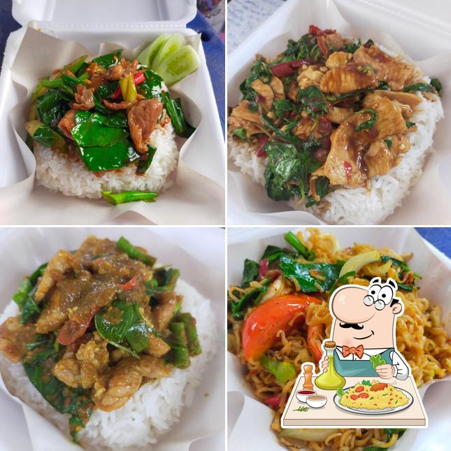 ครัวอ่อนน้อม อาหารตามป้าย