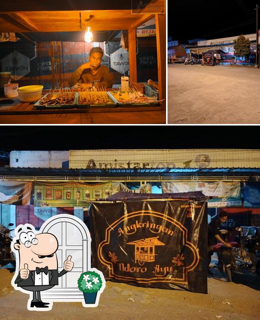 Angkringan Rayate Dewek
