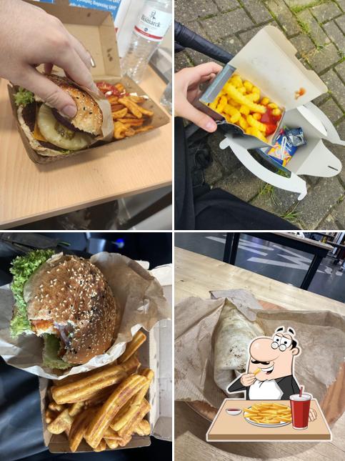 The Curry & Burger
