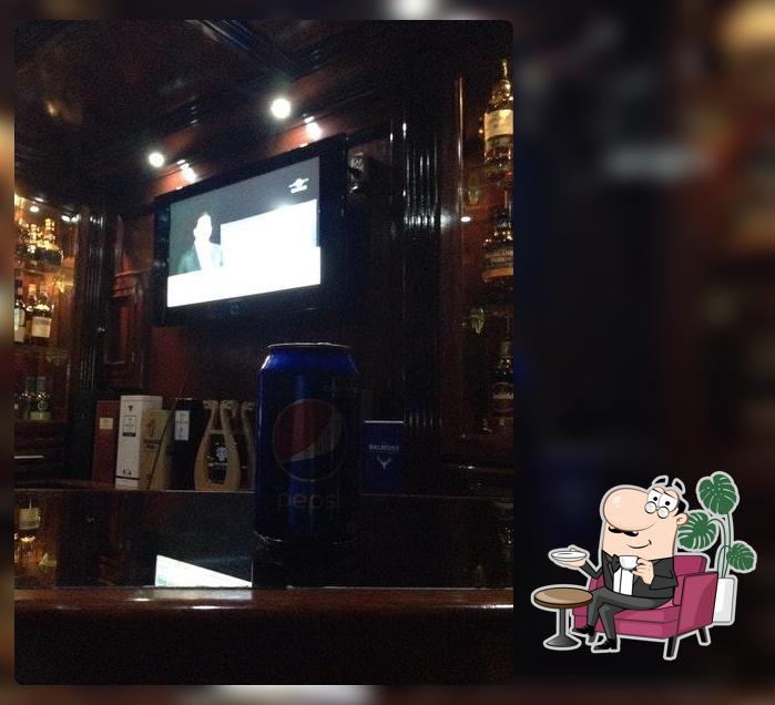 El bar