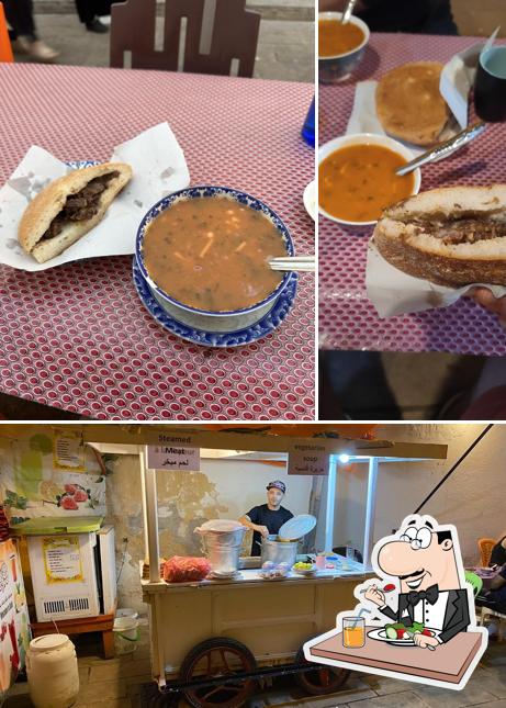 Street Food beef sandwich & veggie soup