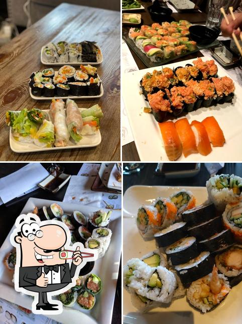 Sushi Palace