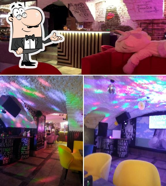 Интерьер "ПОДЪЕ!БАР"