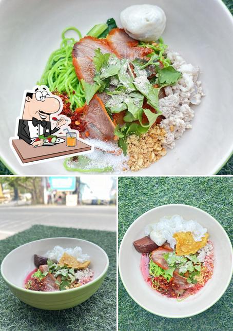 ร้านก๊วยเตี๋ยวคุณแม่