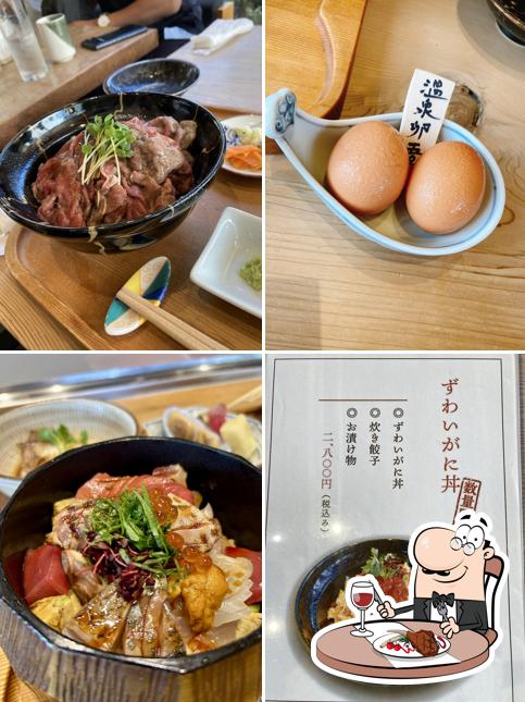 生本まぐろ炊き餃子井上