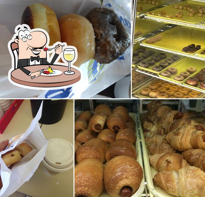 Cafe Donuts