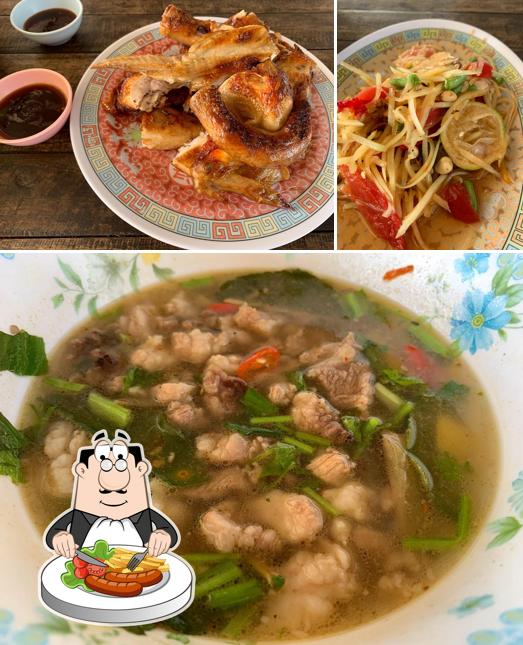 ไก่ย่างแม่อุไร