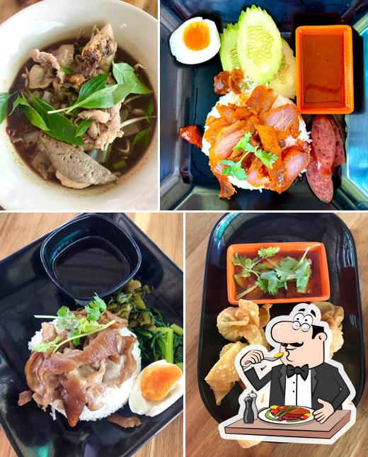 ก๋วยเตี๋ยวเรือหมูนายหมี
