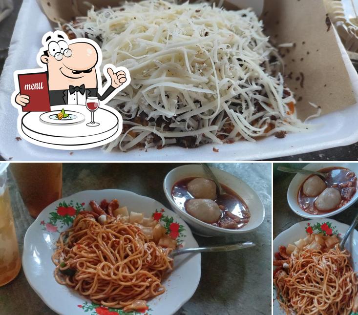 Kedai cemal cemil (Mba Deva)