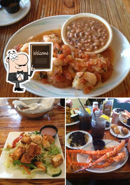 Ballyhoos Historic Seafood Grille