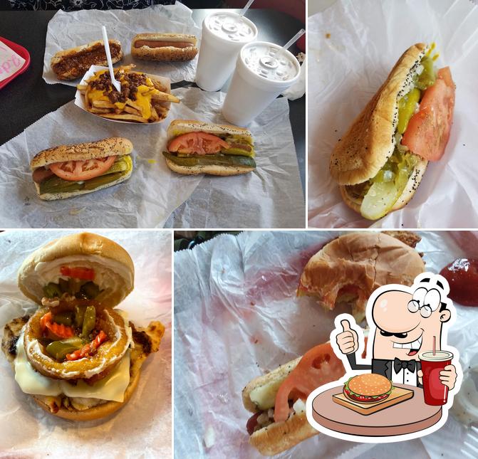 Pat's Chicago Dogs