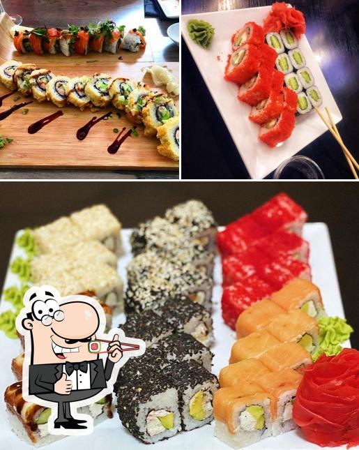 Закажите разные виды суши