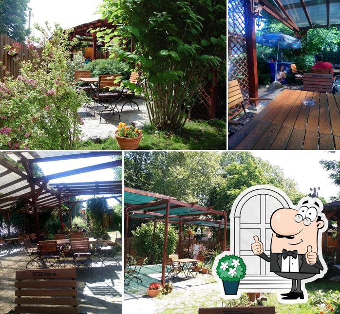Parc Café & Bistro
