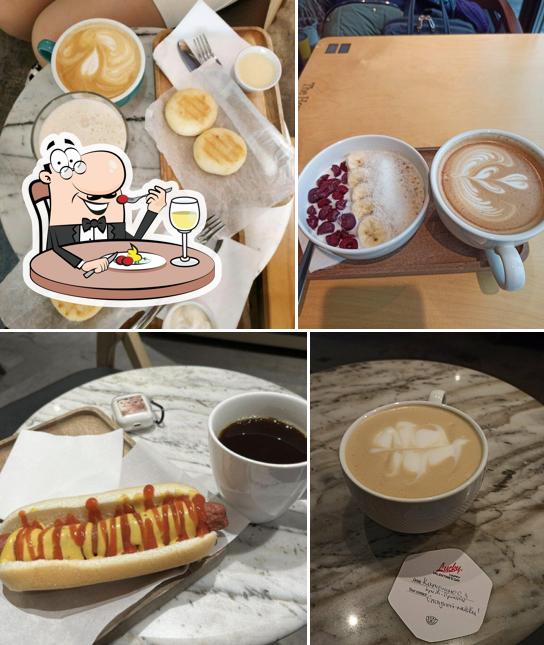 Блюда в "Surf Coffee"