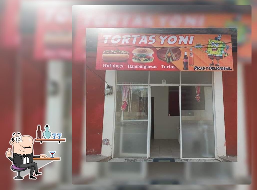 TORTAS Y HOT DOGS " Yoni "