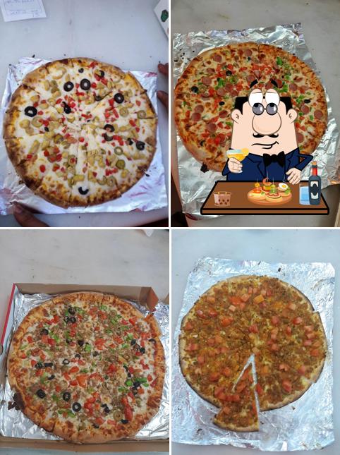 بيتزا وفطائر