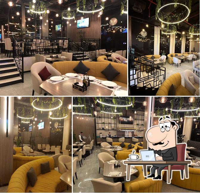 مطعم ريحانه البيت