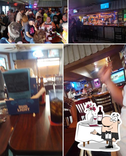 Blue's Bar & Grill
