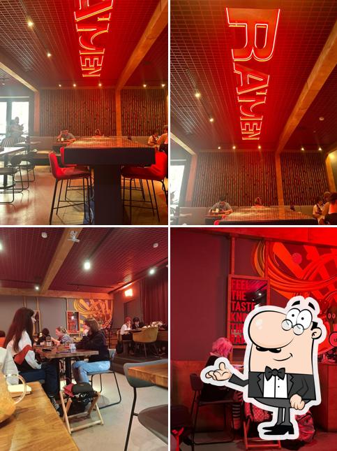 Посмотрите на внутренний интерьер "Ra'men"