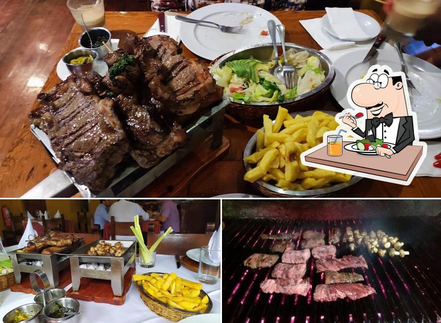 Еда в "El Parrillero"