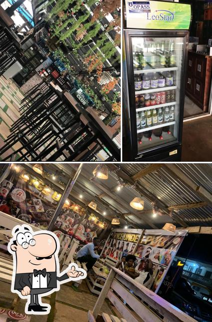 RYCE UNDER PUB KADE