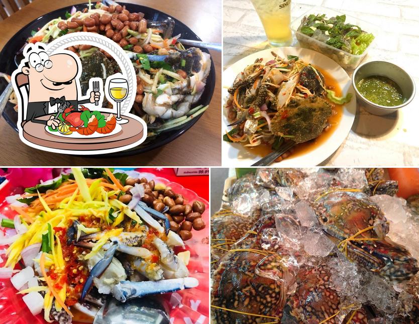 ร้านยำปูม้า น้ำยำรสจี๊ด