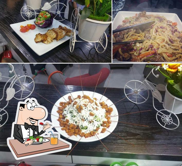 Layal - Cafe & Restaurant