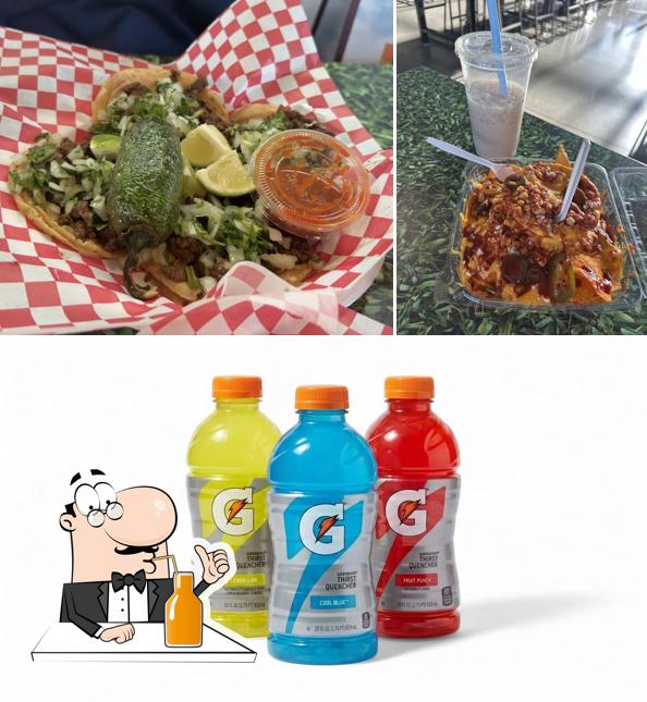 QUE RICO Mexican Food