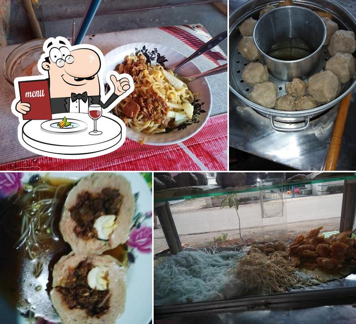 BAKSO "MANTAP" JATI AGUNG