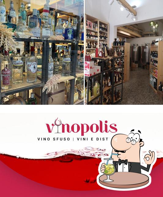 Enoteca Vinopolis Surbo - Via Lecce