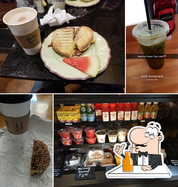 Café Riverview