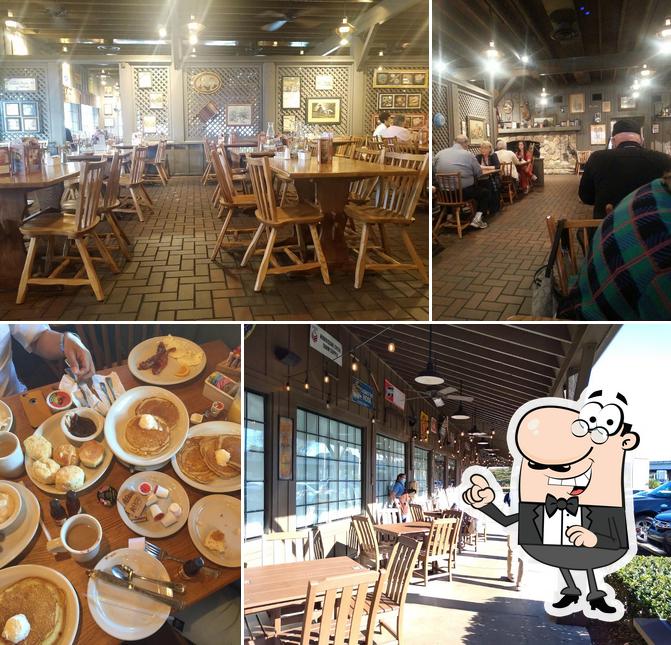 Cracker Barrel Old Country Store