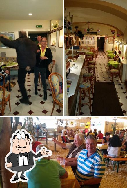Cafe Harmonie