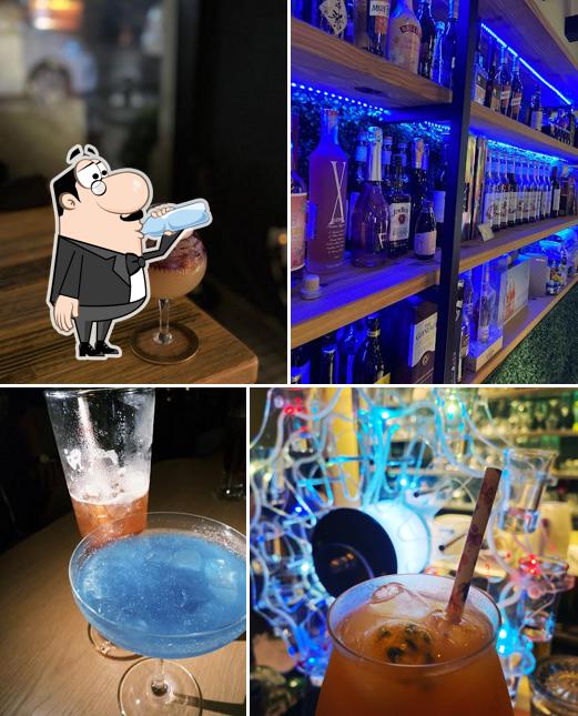 拾光里酒吧 guang bar
