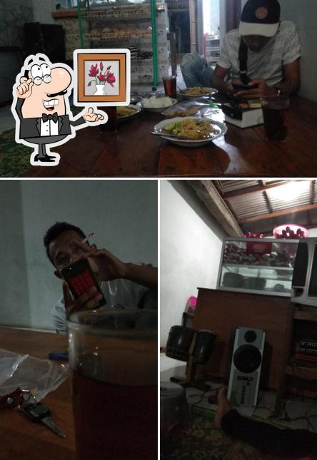 Warung Mie Pak Karni