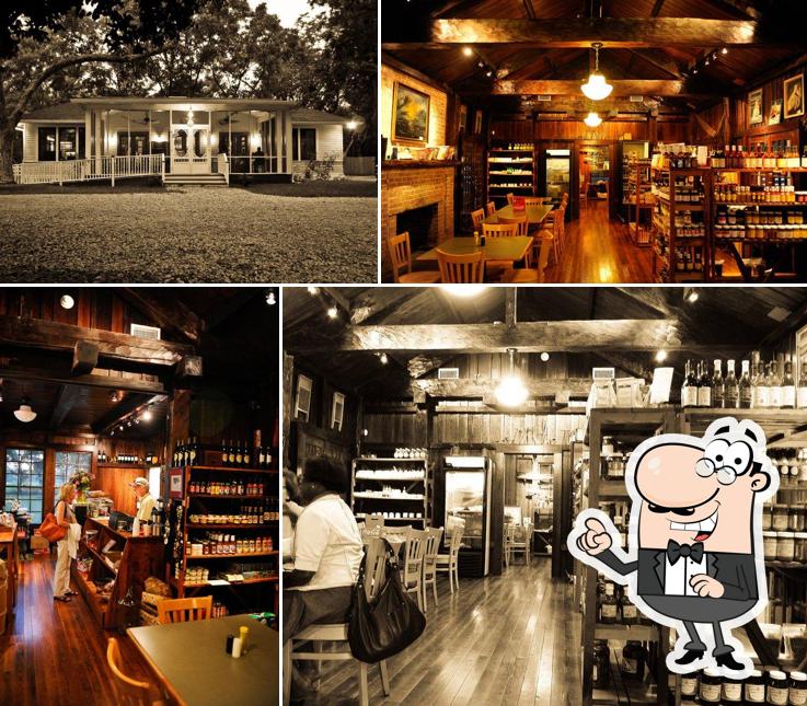 Aunt B's Country Kitchen