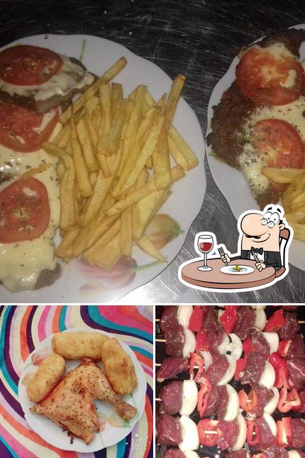 Rotiseria Y Pastas "El Mana'"