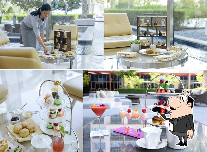 Amwaj Lounge صالة أمواج