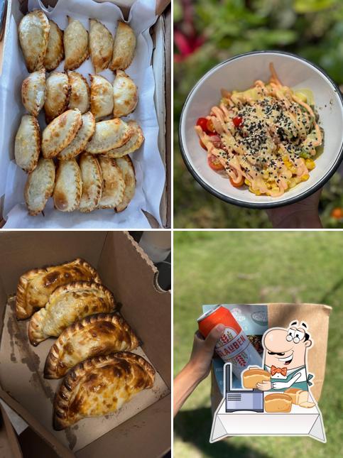 El Garage Empanadas y Pokes