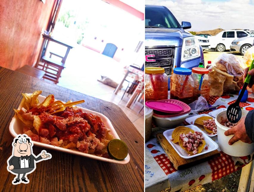 Ricas Tostadas, Cueros & Papas.