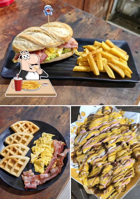 Restaurante y heladeria 1+2