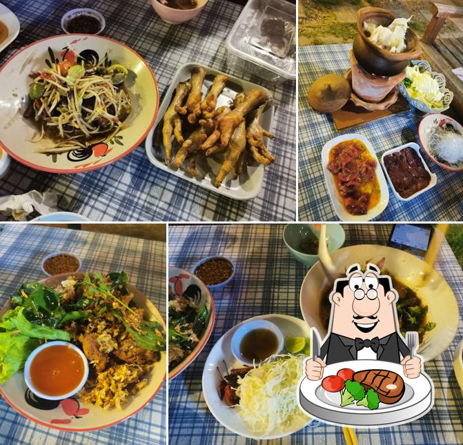 ร้านอาหารบ้านสวนภารดี อีสานรสแซ่บ สถานีรถไฟเชียงใหม่